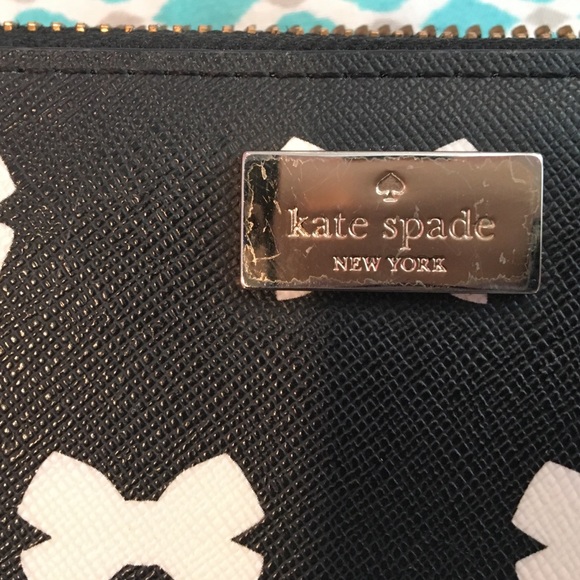 Leather Bow Wallet - Picture 5 of 5